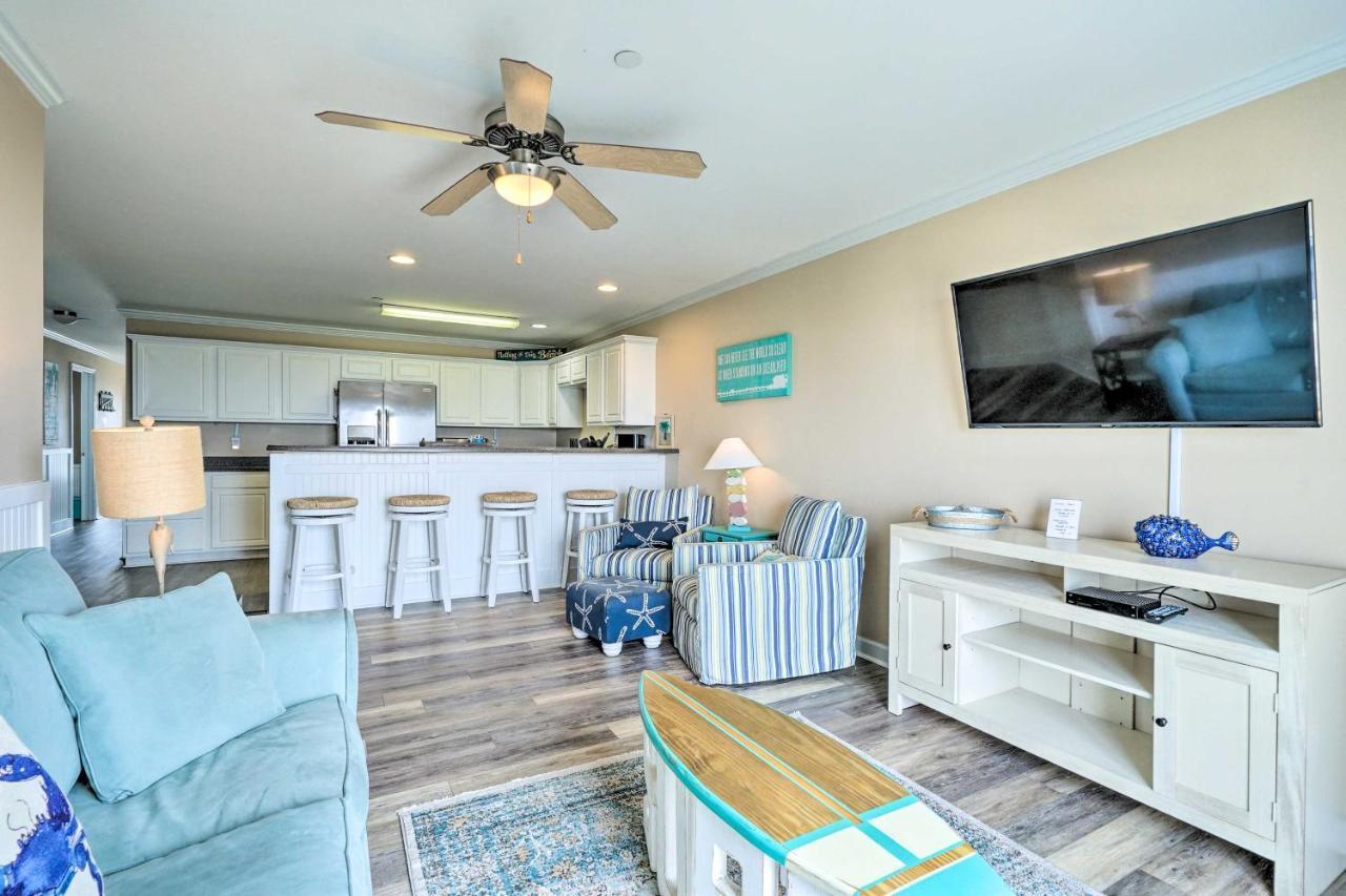 Ocean-View Oak Island Condo, 1 Block To Beach! Exterior foto